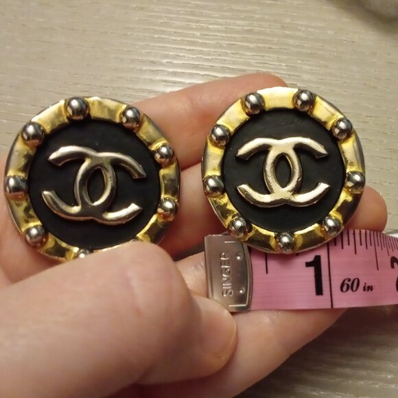 Chanel Vintage LARGE Clip On Earrings - Picture 5 of 16
